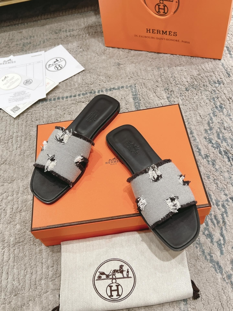 Hermes Slippers